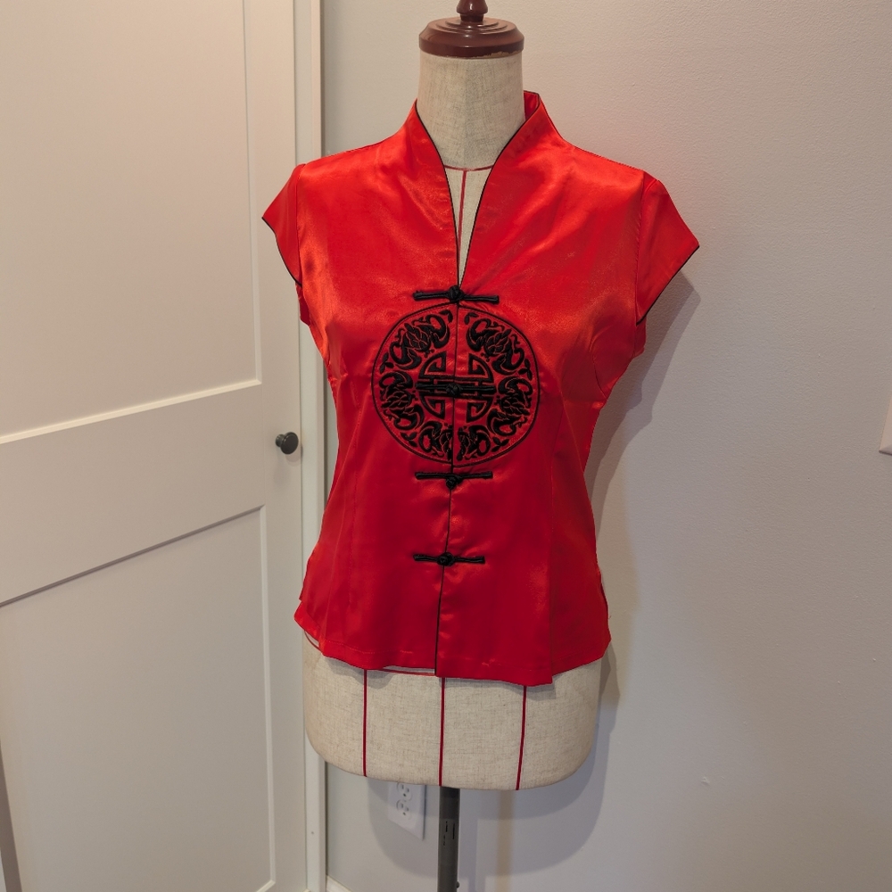 Vintage LINZHIXIU Size S Silk Traditional Chinese Woman's Top Red Sleeveless